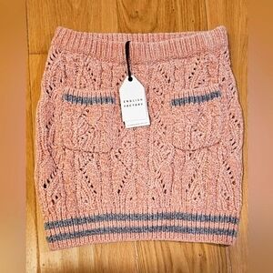 English Factory Textured Knit Skirt – Pink/Grey – Size Small  NWT